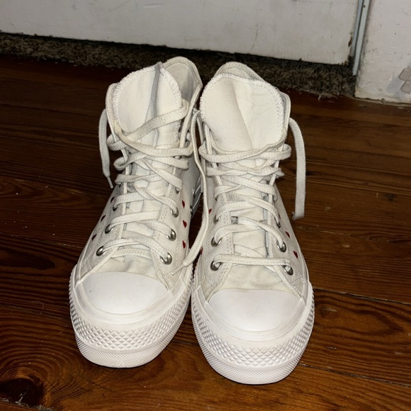 Limited Edition Valentines Day Platform Converse - Picture 4 of 5